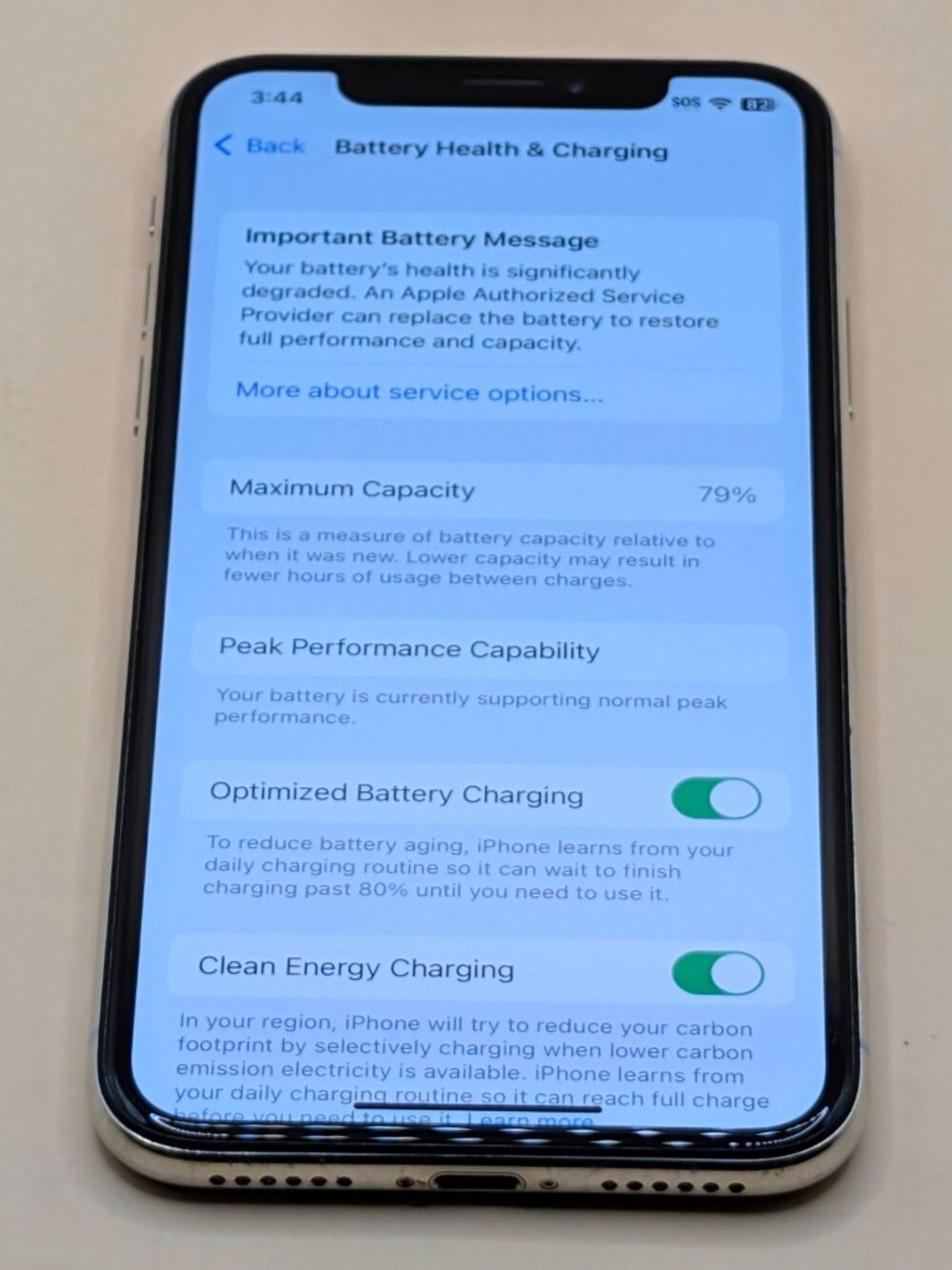 iPhone X 256GB (Unlocked)*** - Picture 5 of 6